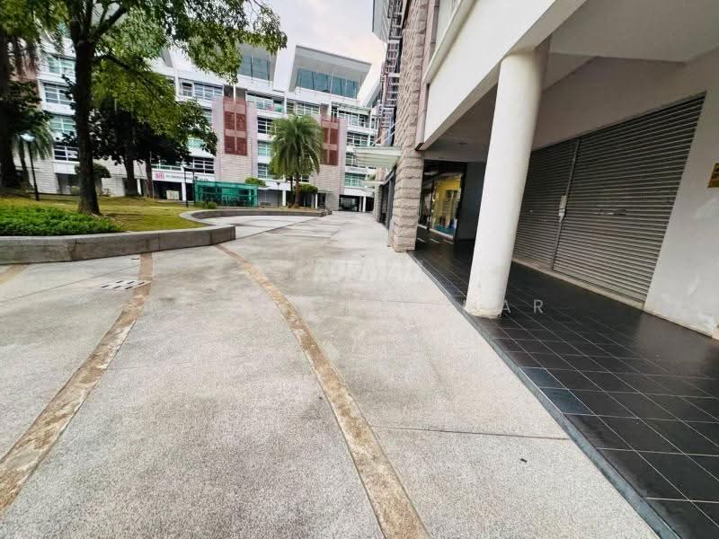 Shop / Office for Sale in Shah Alam (Selangor) - Nur Alia Omar - Exterior - PropertyGuru.com.my