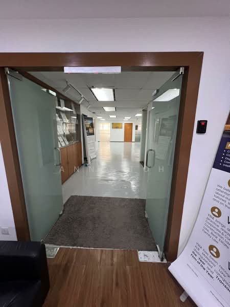 Office for Rent in Taman Desa (Kuala Lumpur) - Anna Toh - Corridor - PropertyGuru.com.my