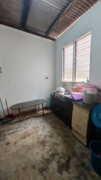 Rumah Teres 1.5 Tingkat untuk Dijual di Taman Bidara (Selayang) - Amy Yap - Kitchen - PropertyGuru.com.my