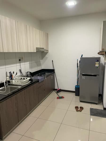 Servis Apartment untuk Disewa di Molek Regency - Kenneth Tan - PropertyGuru.com.my