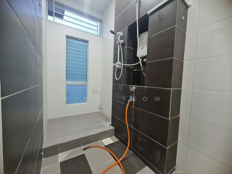 Condominium for Sale at The Seed Taman Sutera Utama - Kinki Teow - Bathroom - PropertyGuru.com.my