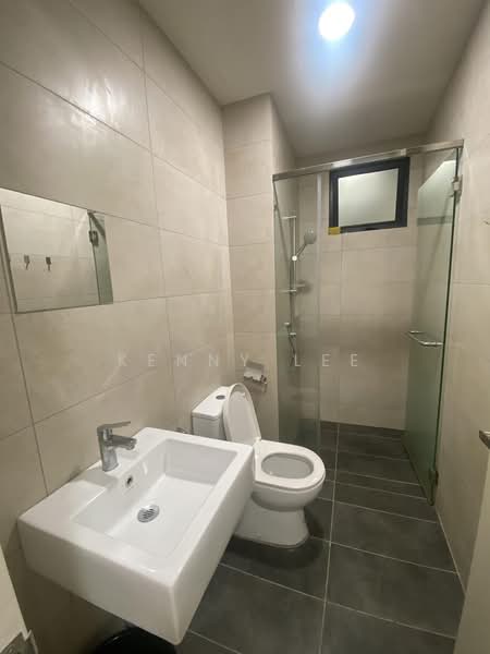Servis Apartment untuk Disewa di Sunway Avila Residences - Kenny Lee - Bathroom - PropertyGuru.com.my