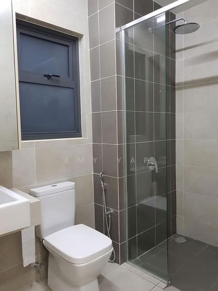 Kondominium untuk Dijual di Lakeville Residence - Amy Yap - Bathroom - PropertyGuru.com.my