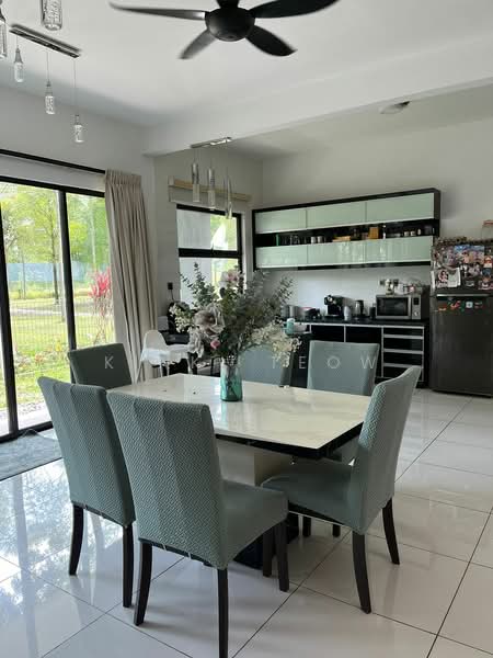 Rumah Teres 2 Tingkat untuk Dijual di East Ledang (Iskandar Puteri (Nusajaya)) - Kinki Teow - Dining Room - PropertyGuru.com.my