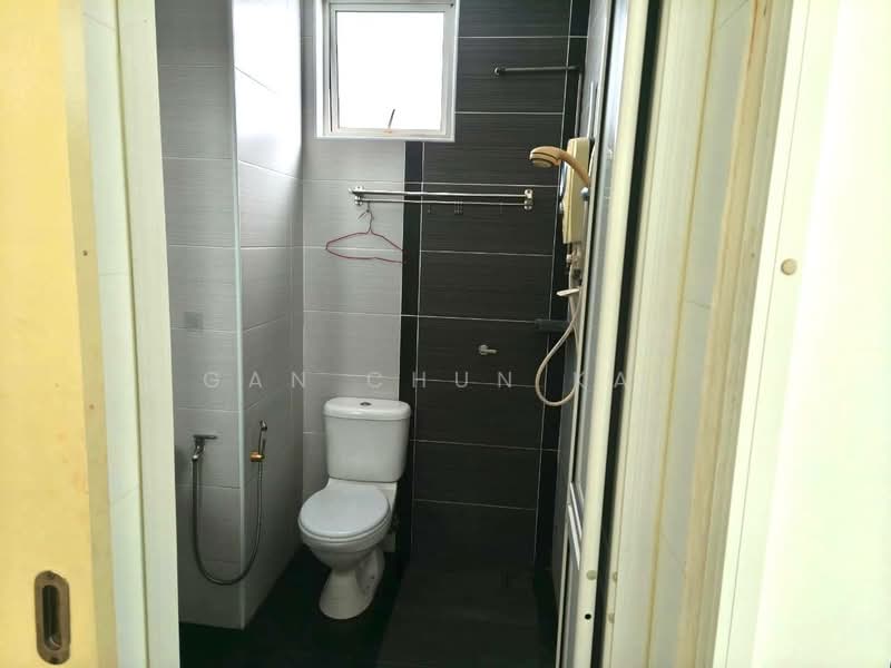 Condominium for Rent at The Oasis - Gan Chun Kai - Bathroom - PropertyGuru.com.my