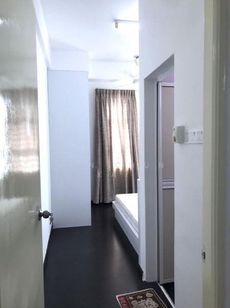 Condominium for Rent at The Oasis - Gan Chun Kai - Corridor - PropertyGuru.com.my