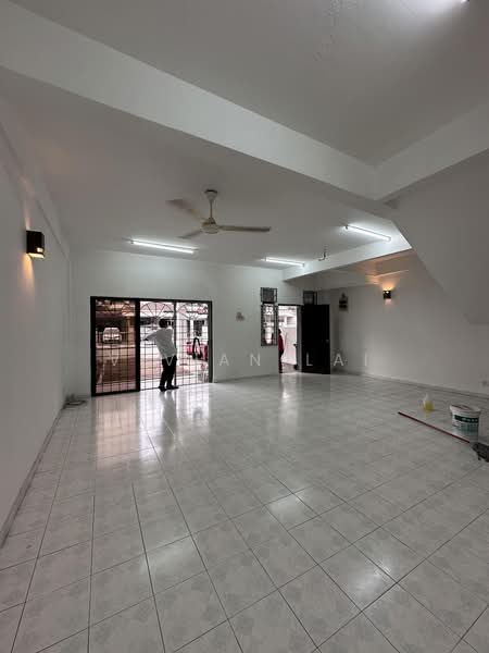 2-storey Terraced House for Sale in Nilai (Negeri Sembilan) - Vivian Lai - Living Room - PropertyGuru.com.my