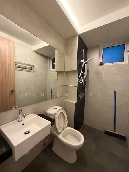 Kondominium untuk Disewa di QuayWest Residence - Andrew Ong - Bathroom - PropertyGuru.com.my