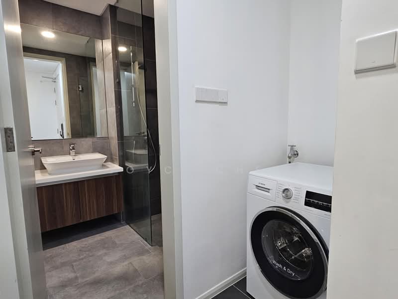 Servis Apartment untuk Disewa di Ativo Suites @ Damansara Avenue - Joyce Chee - Bathroom - PropertyGuru.com.my