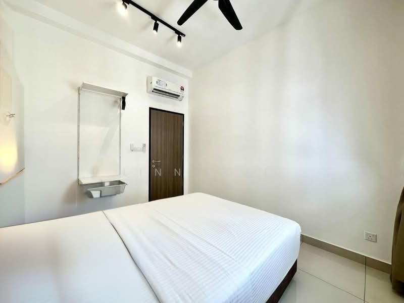Service Residence for Sale at Twin Tower Residence - Linn Loke - Bedroom - PropertyGuru.com.my