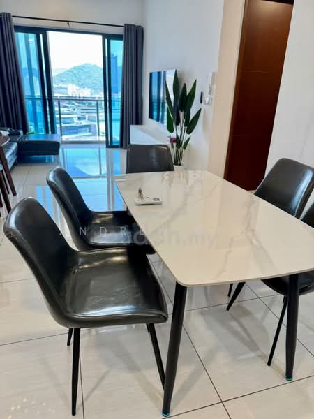 Kondominium untuk Disewa di Queens Residences Q1 @ Queens Waterfront - Andrew Ong - Living Room - PropertyGuru.com.my