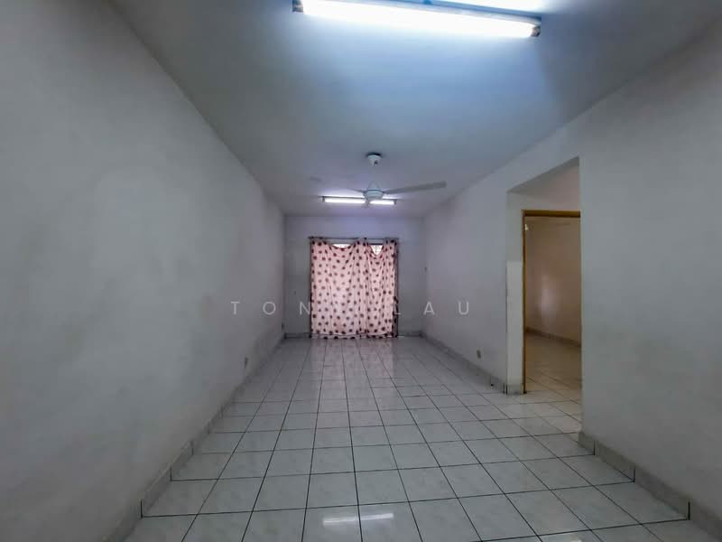 Condominium for Rent at Idaman Sutera - Tony Lau - Living Room - PropertyGuru.com.my