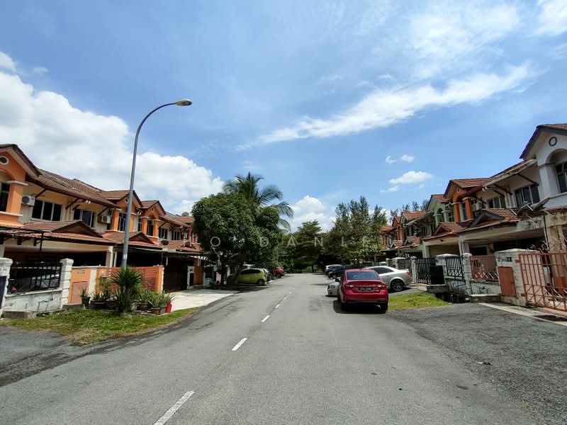 2-storey Terraced House for Rent in Subang Heights (Subang Jaya) - Kho Daniel - Exterior - PropertyGuru.com.my