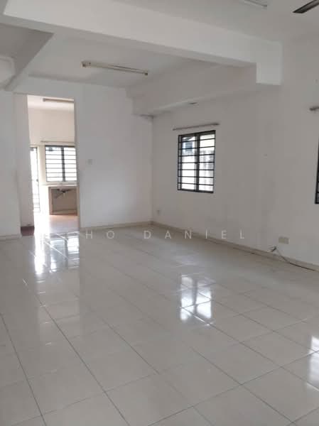 2-storey Terraced House for Rent in Subang Heights (Subang Jaya) - Kho Daniel - Living Room - PropertyGuru.com.my