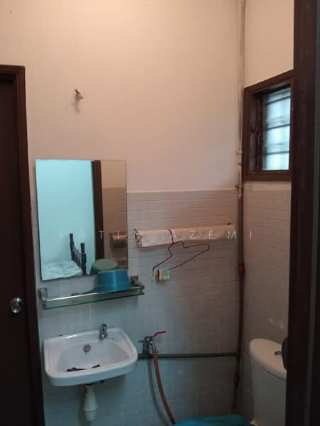 2-storey Terraced House for Sale in SS19 (Subang Jaya) - Fatin Azemi - PropertyGuru.com.my