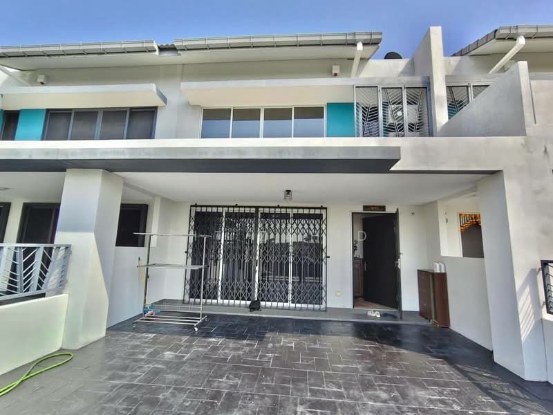 Rumah Teres 2 Tingkat untuk Dijual di Bandar Serenia (Dengkil) - Pit Zahid - Exterior - PropertyGuru.com.my