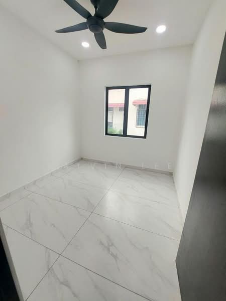 1-storey Terraced House for Sale in Taman Puteri Wangsa (Ulu Tiram) - Calvin Lee - PropertyGuru.com.my