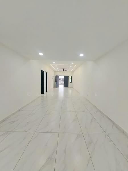 1-storey Terraced House for Sale in Taman Puteri Wangsa (Ulu Tiram) - Calvin Lee - Interior - PropertyGuru.com.my