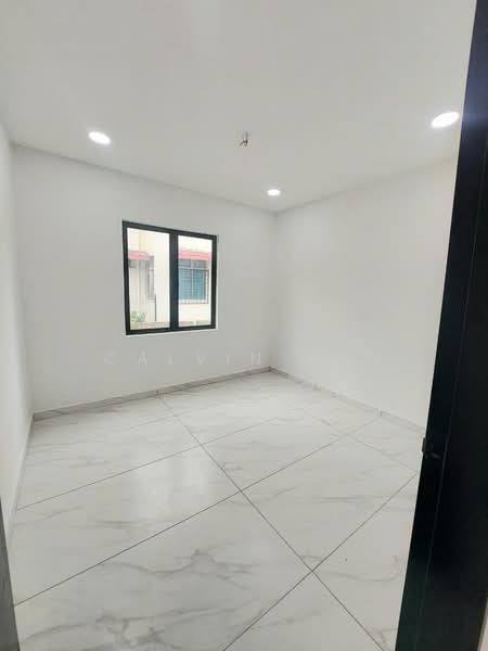 1-storey Terraced House for Sale in Taman Puteri Wangsa (Ulu Tiram) - Calvin Lee - Interior - PropertyGuru.com.my