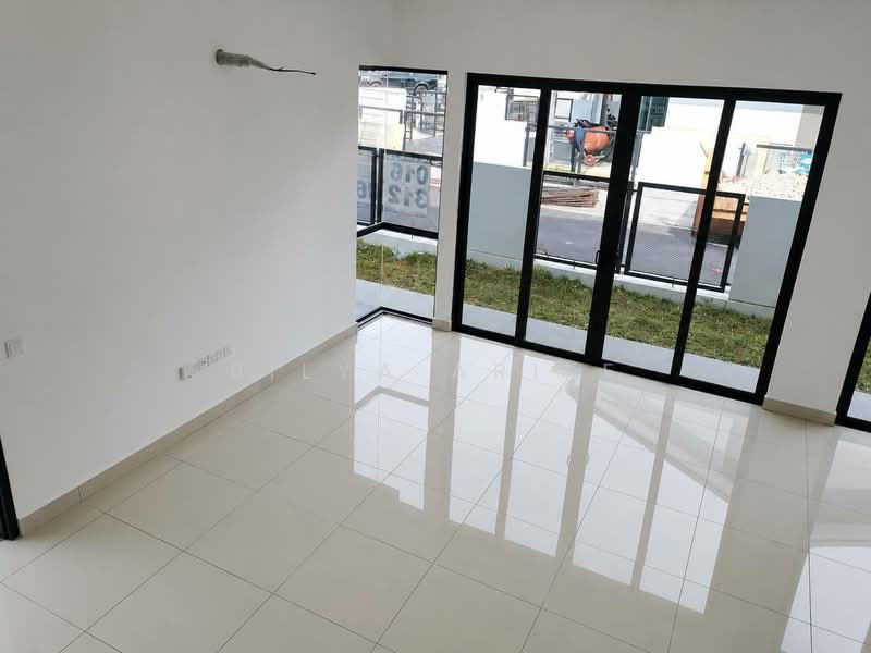 Rumah Teres 2-Tingkat untuk Dijual di Bukit Raja (Selangor) - BILYA ARIFF - PropertyGuru.com.my