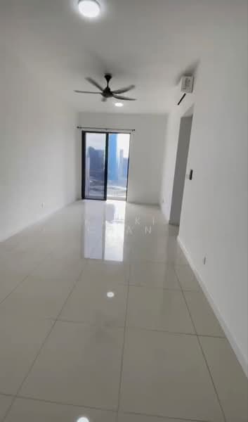 Kondominium untuk Disewa di Skyline KL - KINKI CHAN - Living Room - PropertyGuru.com.my