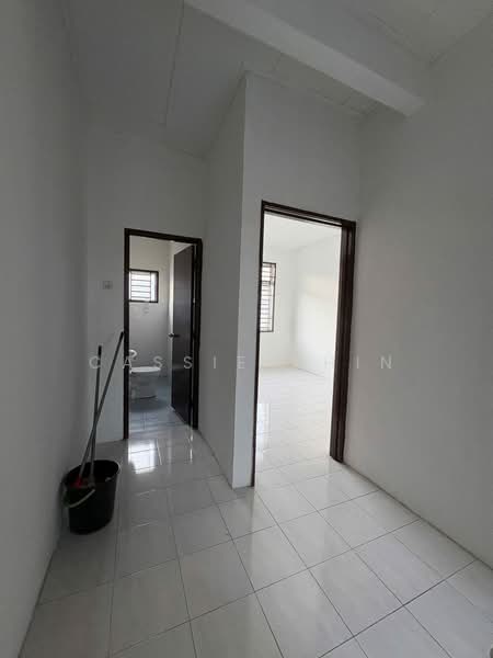 2-storey Terraced House for Rent in Ulu Tiram (Johor) - Cassie Chin - Bathroom - PropertyGuru.com.my