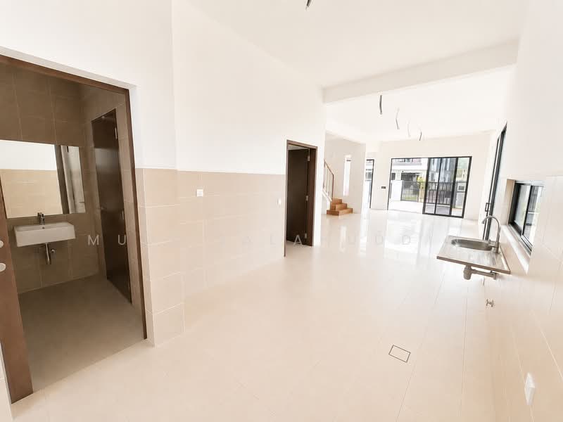 2-storey Terraced House for Rent in Dengkil (Selangor) - Mudz Salahuddin - Bathroom - PropertyGuru.com.my