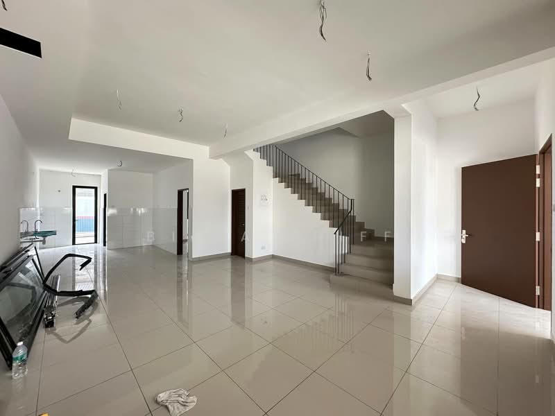 2-storey Terraced House for Sale in Taman Putra Prima (Puchong) - BILYA ARIFF - Interior - PropertyGuru.com.my