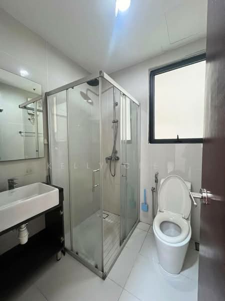 Condominium for Rent at Amberside @ Country Garden Danga Bay - Kelly Chen - Bathroom - PropertyGuru.com.my
