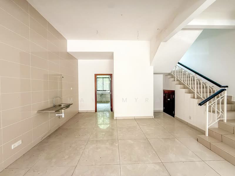 3-storey Terraced House for Sale in Diamond City (Semenyih) - Maya Myra - Interior - PropertyGuru.com.my