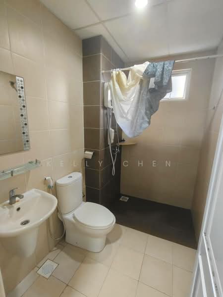 Servis Apartment untuk Disewa di Pangsapuri Tanah Emas (Golden Sands) - Kelly Chen - Bathroom - PropertyGuru.com.my