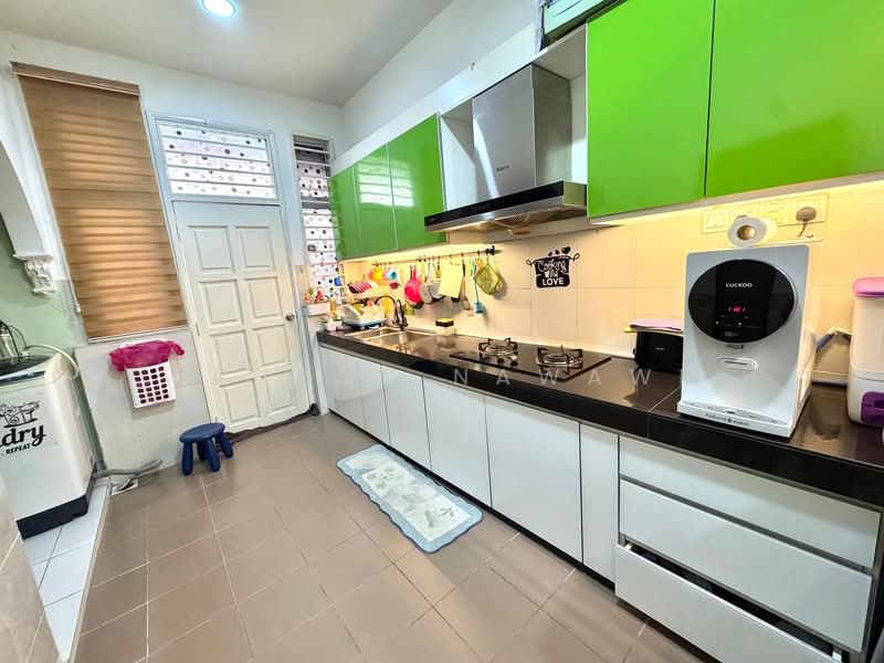 Rumah Teres 2 Tingkat untuk Dijual di Seksyen 33 (Shah Alam) - Fauran Nawawi - PropertyGuru.com.my