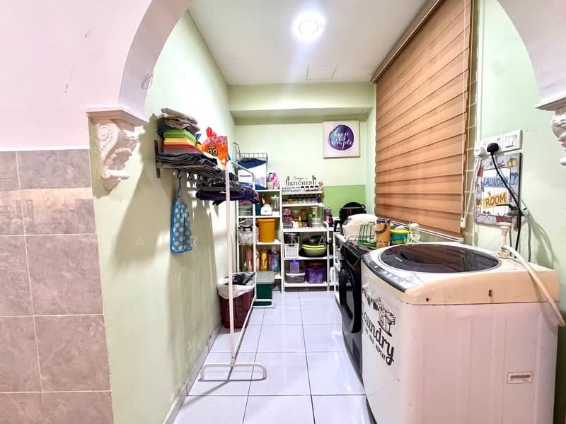 Rumah Teres 2 Tingkat untuk Dijual di Seksyen 33 (Shah Alam) - Fauran Nawawi - PropertyGuru.com.my