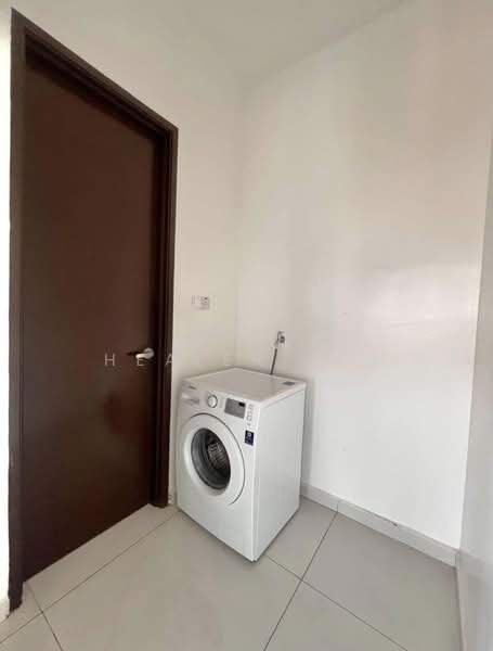 Condominium for Sale at Bay Point @ Country Garden Danga Bay - Healer Lau - PropertyGuru.com.my