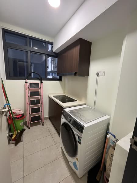 Servis Apartment untuk Dijual di Setia City Residences - Lim Lee Lee - Kitchen - PropertyGuru.com.my