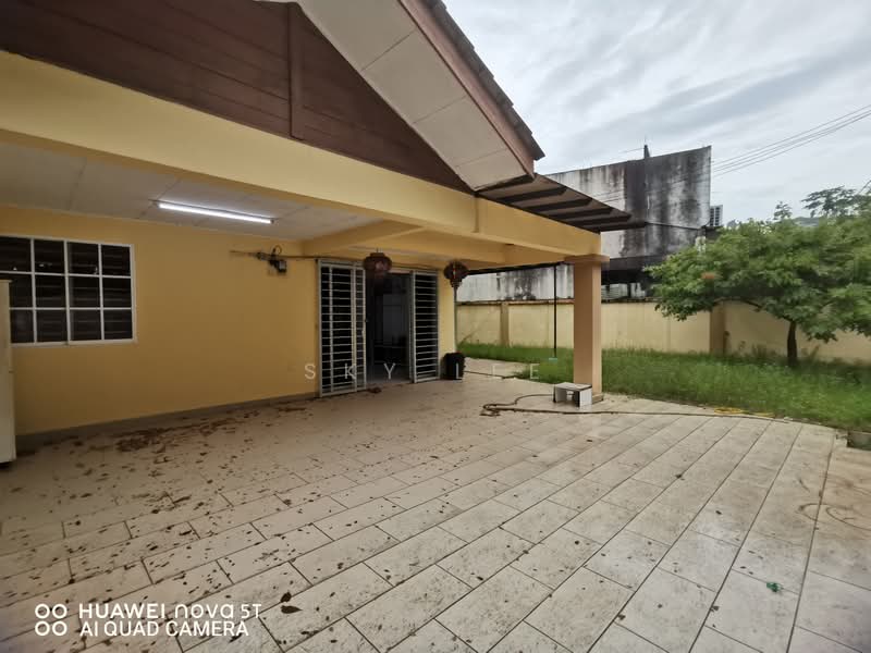 2-storey Terraced House for Sale in Taman Putra Prima (Puchong) - Sky Lee - Exterior - PropertyGuru.com.my