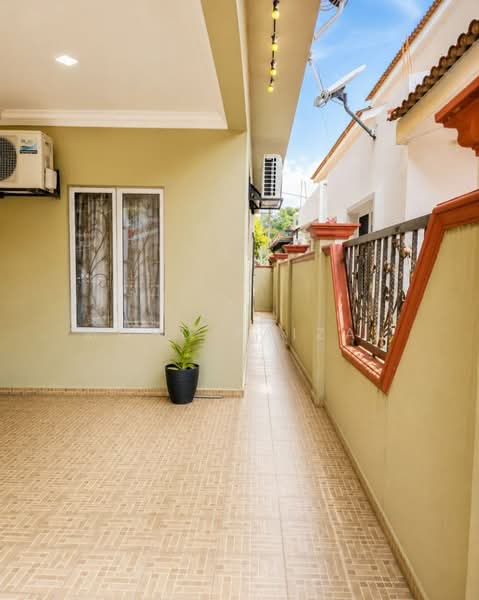 Rumah Berkembar untuk Dijual di Rawang (Selangor) - Mohd Faizal - Exterior - PropertyGuru.com.my
