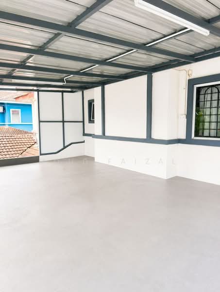 Rumah Berkembar untuk Dijual di Rawang (Selangor) - Mohd Faizal - Exterior - PropertyGuru.com.my