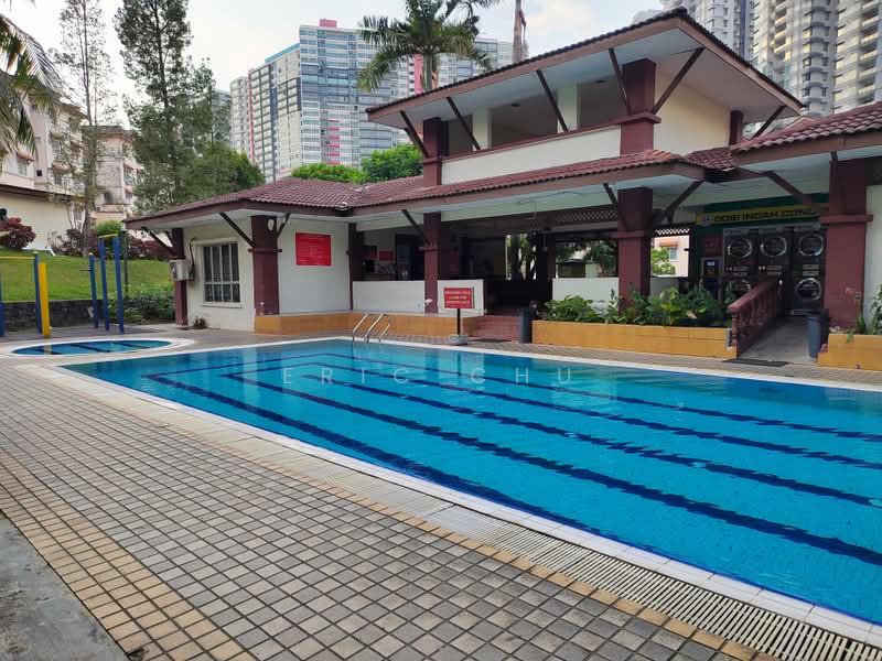 Pangsapuri untuk Dijual di Prima Damansara - Han Wah Chu - Pool - PropertyGuru.com.my