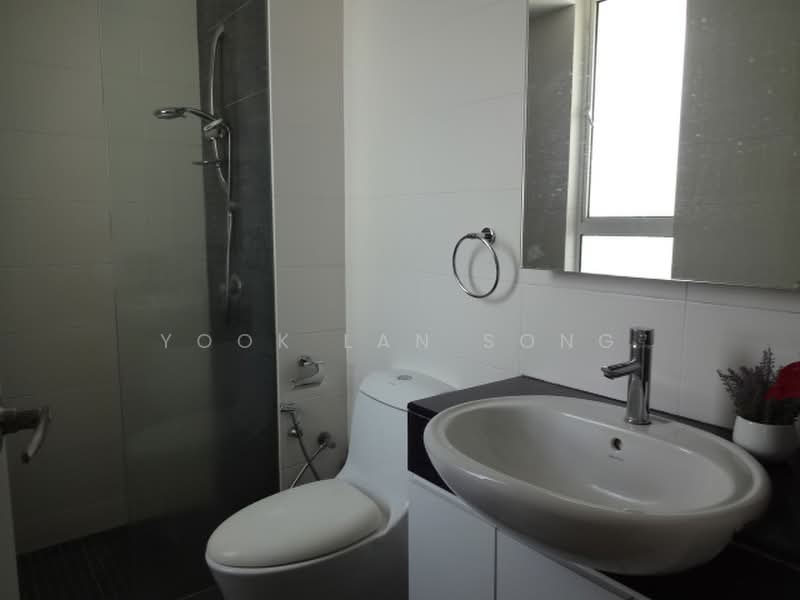 Condominium for Sale at Laman Baiduri - Yook Lan Song - Bathroom - PropertyGuru.com.my