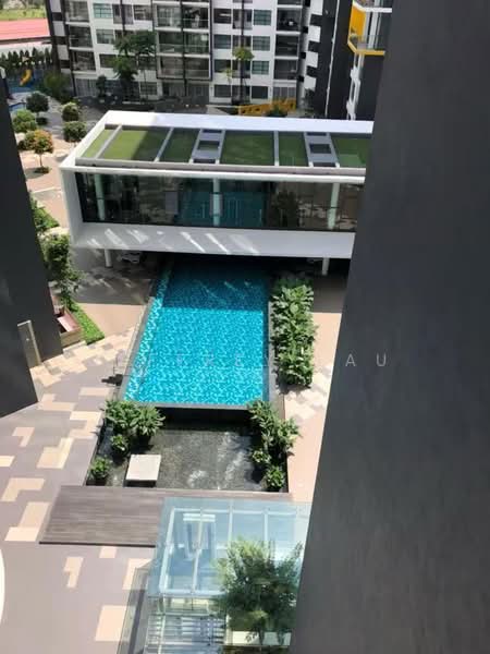 Service Residence for Rent at Zeva @ Equine South - Jeffrey Lau - Pool - PropertyGuru.com.my