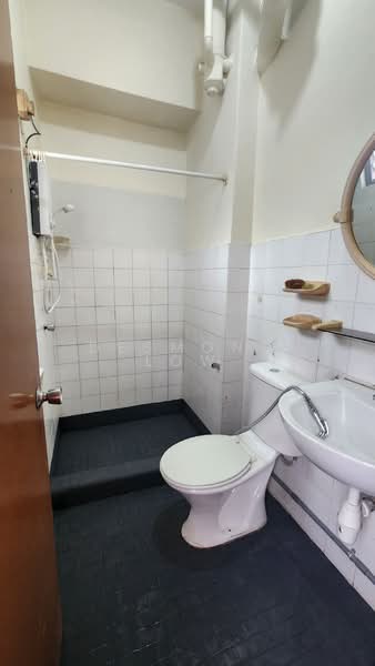 Condominium for Rent at Menara Seputih - Desmond Low - Bathroom - PropertyGuru.com.my