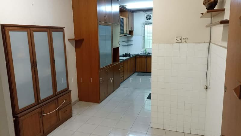 Rumah Teres 2 Tingkat untuk Dijual di Kebun Sireh (Bukit Mertajam) - Liliey Fitri - Kitchen - PropertyGuru.com.my