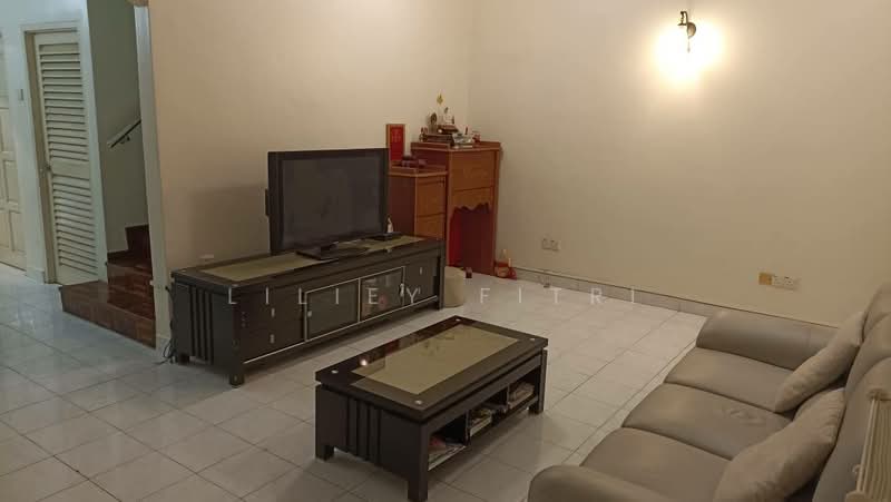 Rumah Teres 2 Tingkat untuk Dijual di Kebun Sireh (Bukit Mertajam) - Liliey Fitri - Living Room - PropertyGuru.com.my