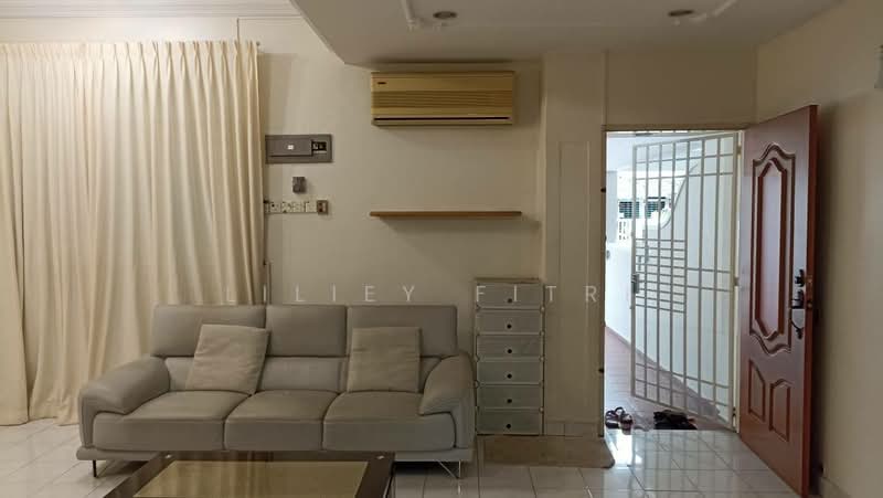 Rumah Teres 2 Tingkat untuk Dijual di Kebun Sireh (Bukit Mertajam) - Liliey Fitri - Living Room - PropertyGuru.com.my