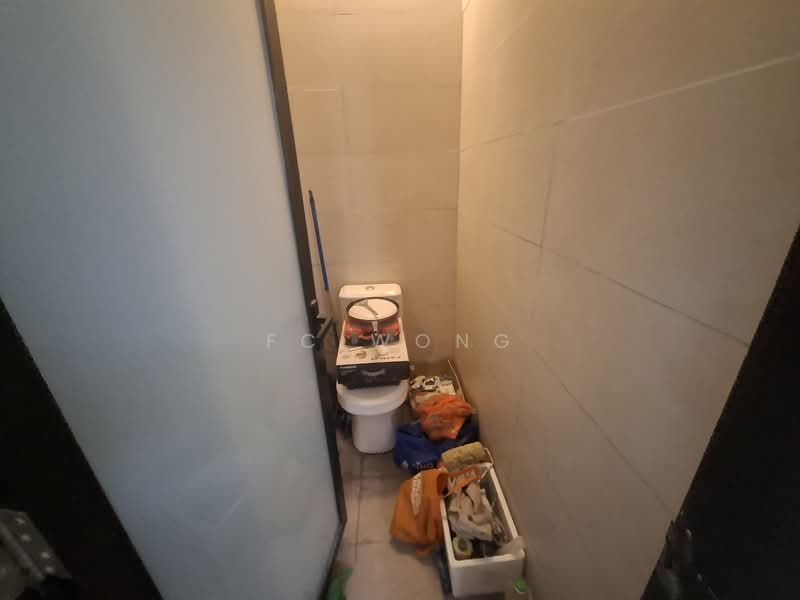 Kedai untuk Disewa di SS 21, Damansara Utama (Petaling Jaya) - FC Wong - Bathroom - PropertyGuru.com.my
