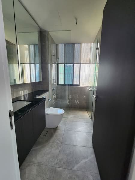 Servis Apartment untuk Dijual di Park Regent @Desa Park City - Soh Siew Siew - Bathroom - PropertyGuru.com.my