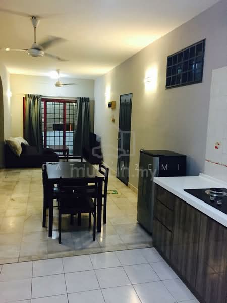 Pangsapuri untuk Dijual di Subang Jaya Lafite - Fatin Azemi - Living Room - PropertyGuru.com.my