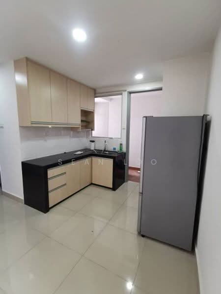 Condominium for Sale at Suasana Lumayan - Sean Loo - Kitchen - PropertyGuru.com.my
