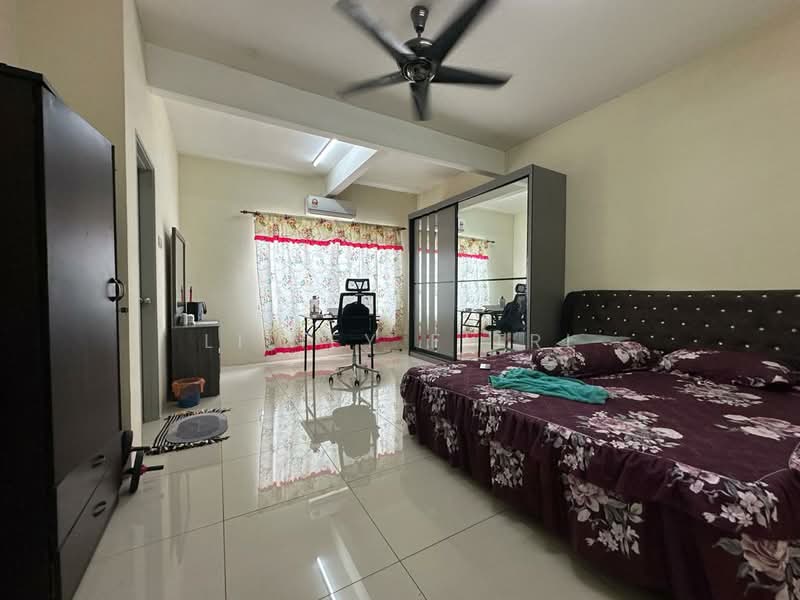 Rumah Teres 2 Tingkat untuk Dijual di Taman Garing Utama (Rawang) - Liliey Fitri - Bedroom - PropertyGuru.com.my